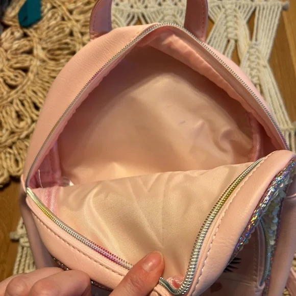 Light pink pleather unicorn mini backpack with sequins - Picture 3 of 4